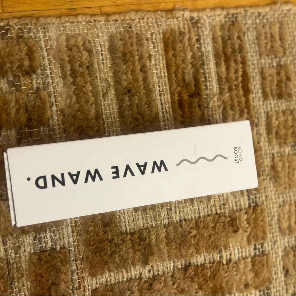 Bondi Wave Wand (Never Used)